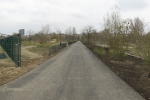 asphaltweg-entlang-moekernkiez.jpg