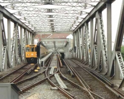 u1_bruecke.jpg u1_bruecke.jpg