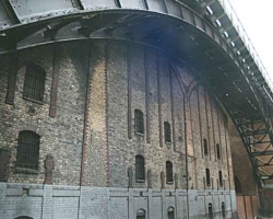 ubhf_bruecke.jpg